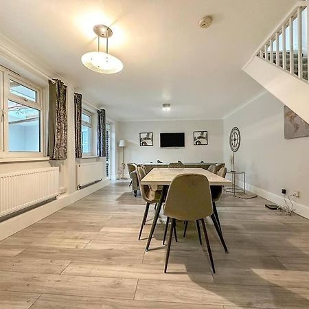 New Cosy Luxury 3 Bedroom House In Battersea 伦敦 外观 照片